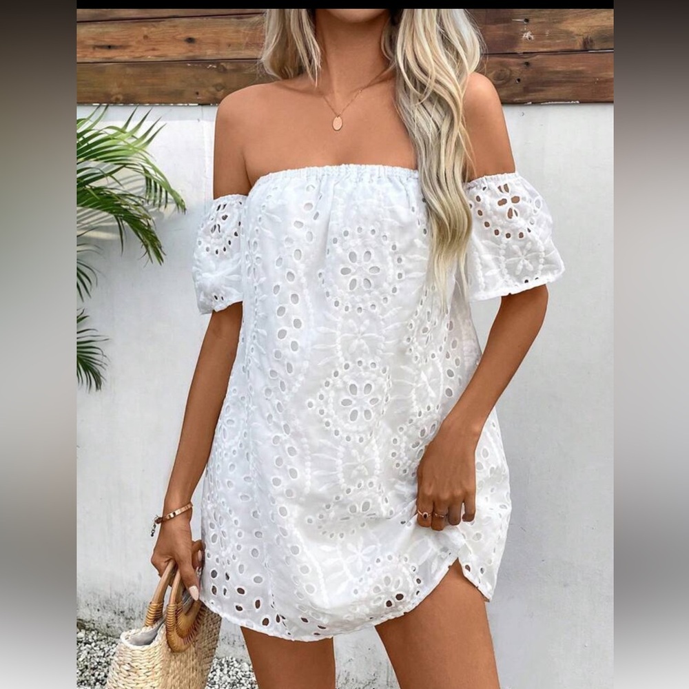 NEW Open Shoulder Dress With Hollowed-Out Embroidered Pattern